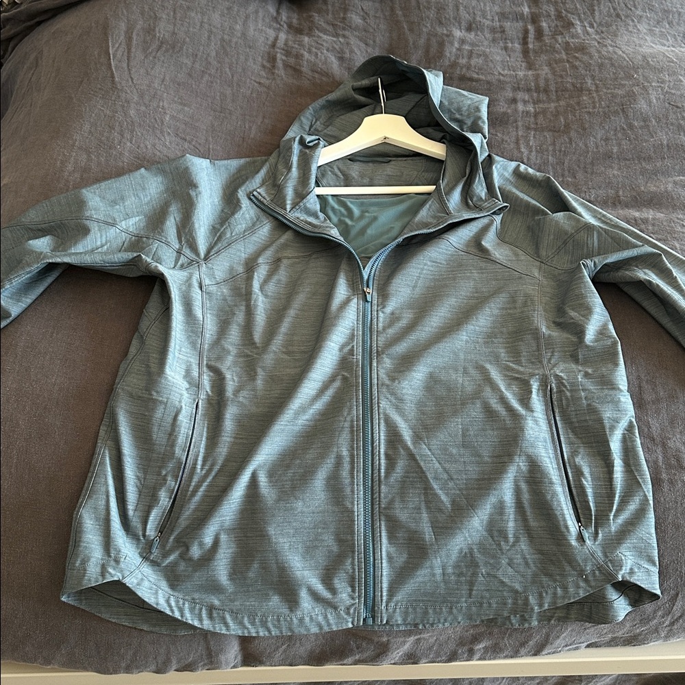 Athleta Stretch, Vented, Running Jacket - image 3